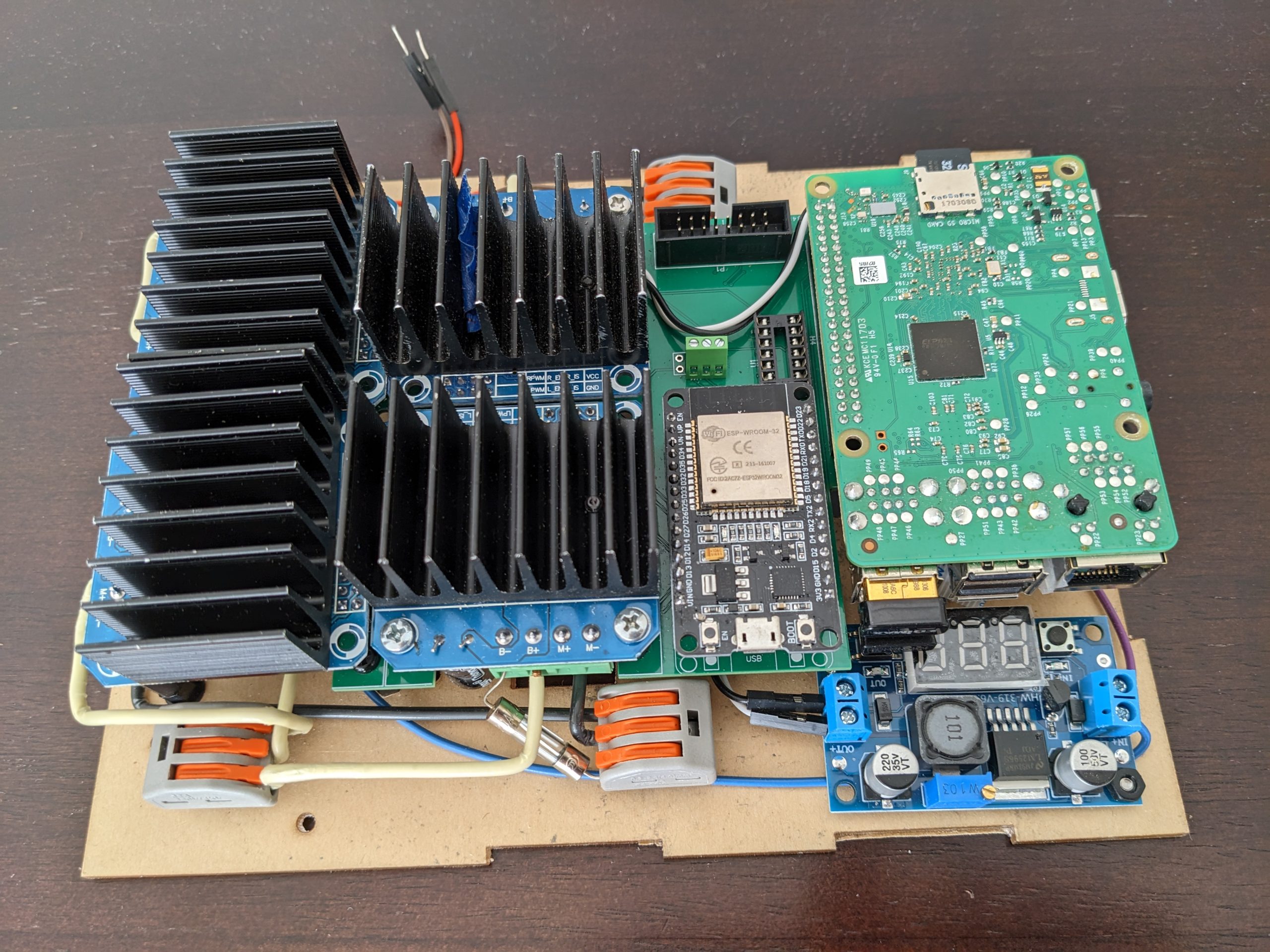 Motion Controller - Quad Driver, WIFI Communication, Vision System